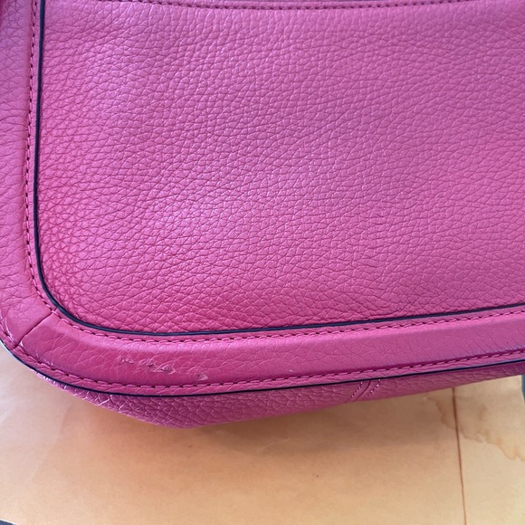 Pink coach crossbody bag - Picture 7 of 8